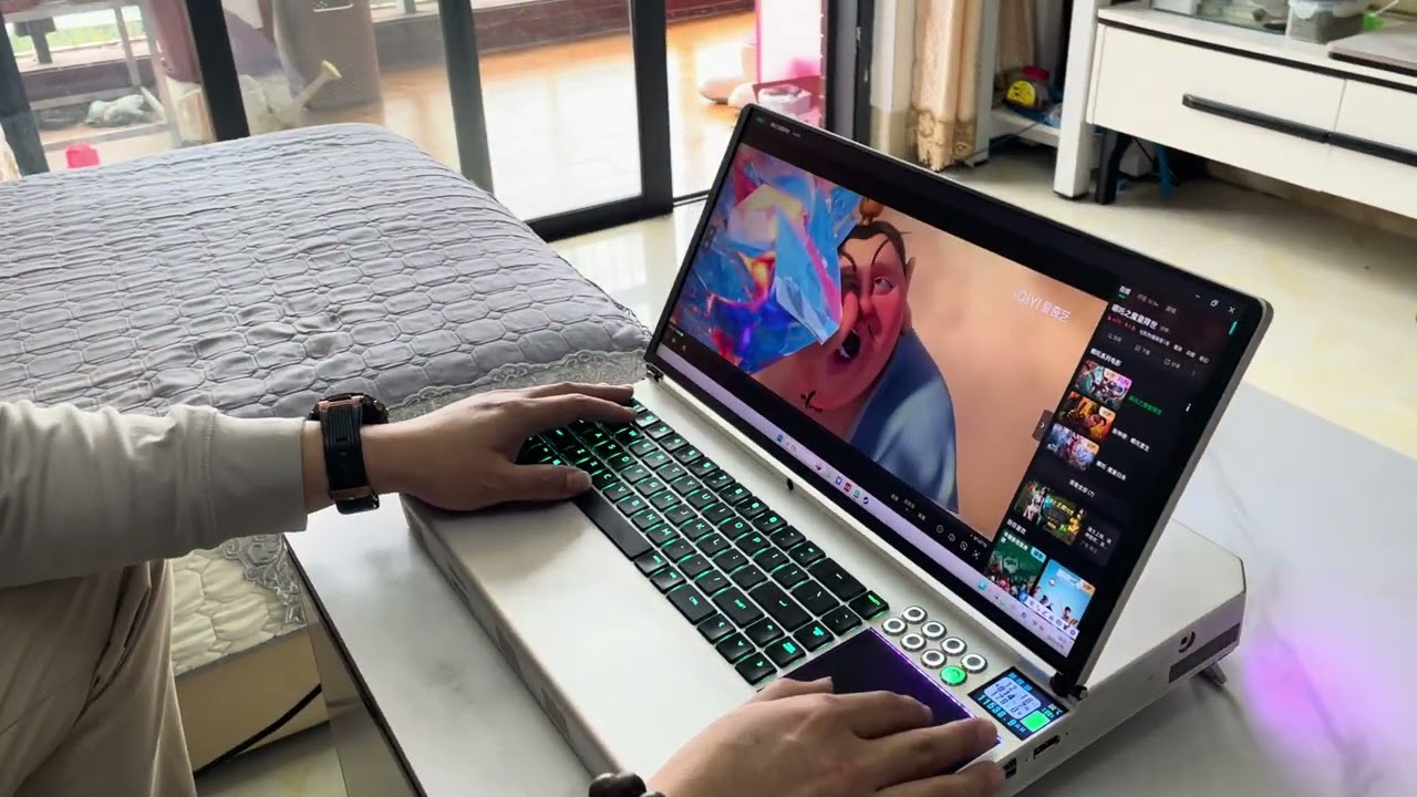 UHPILCL (AMD 9950X) power on/off, audio-visual, gaming, portability,  kickstarter Coming soon