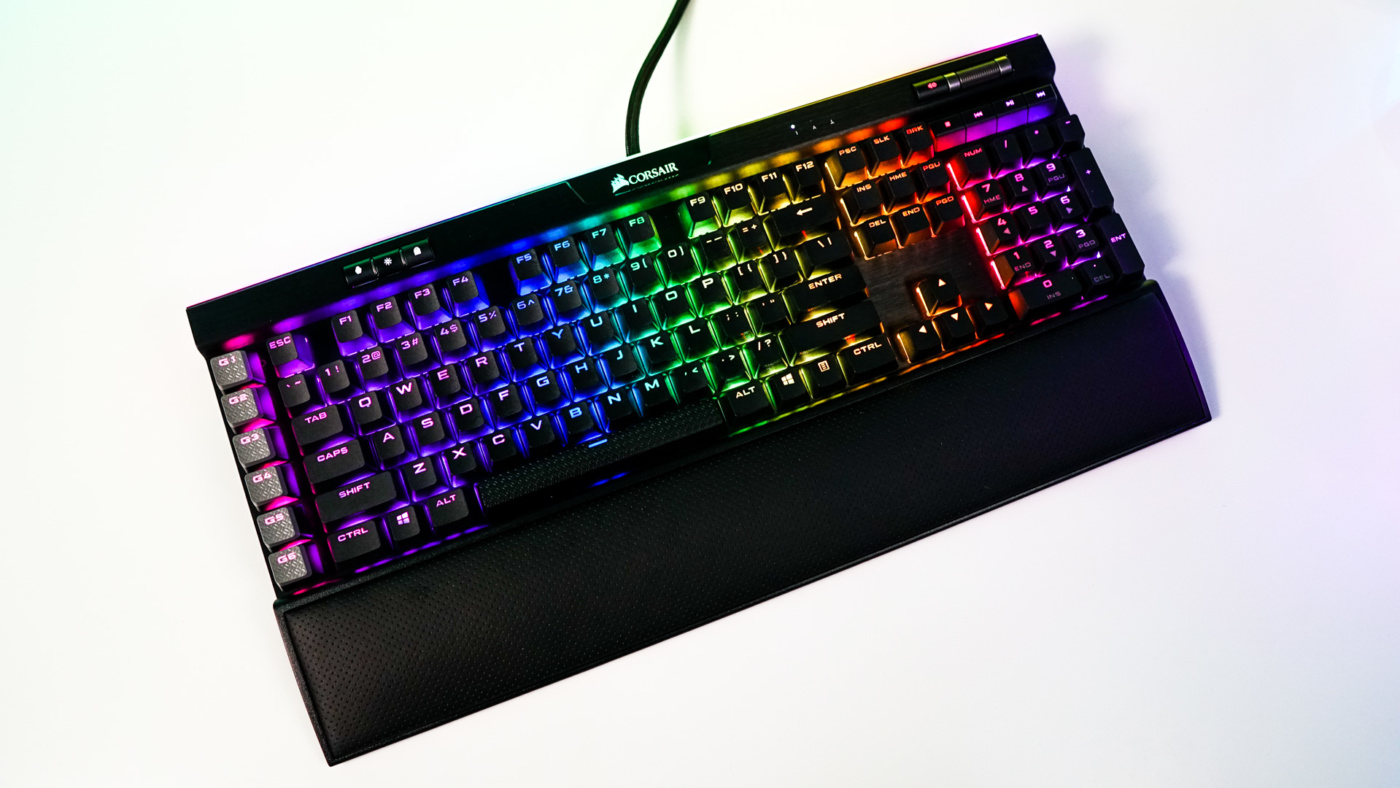 Corsair K95 RGB Platinum XT Gaming Keyboard