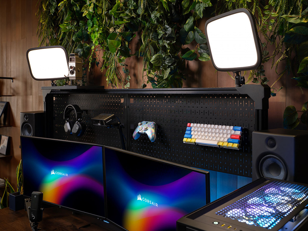 Corsair Platform:6 Modular Computer Desk