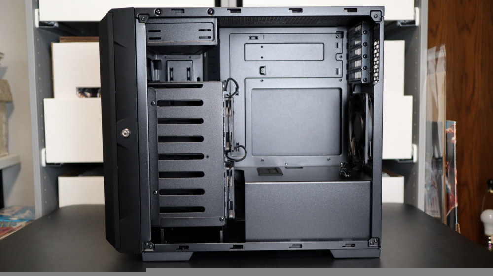 SilverStone CS382