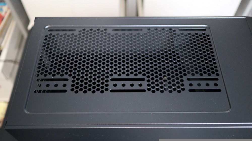 SilverStone CS382