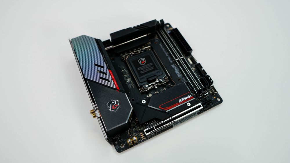ASRock Z790 PG-ITX/TB4 Motherboard
