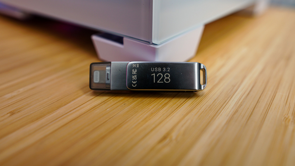 PNY Duo Link USB 3.2 Flash Drive