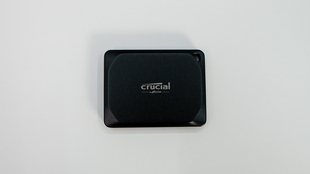 Crucial X10 Pro Portable Solid State Drive