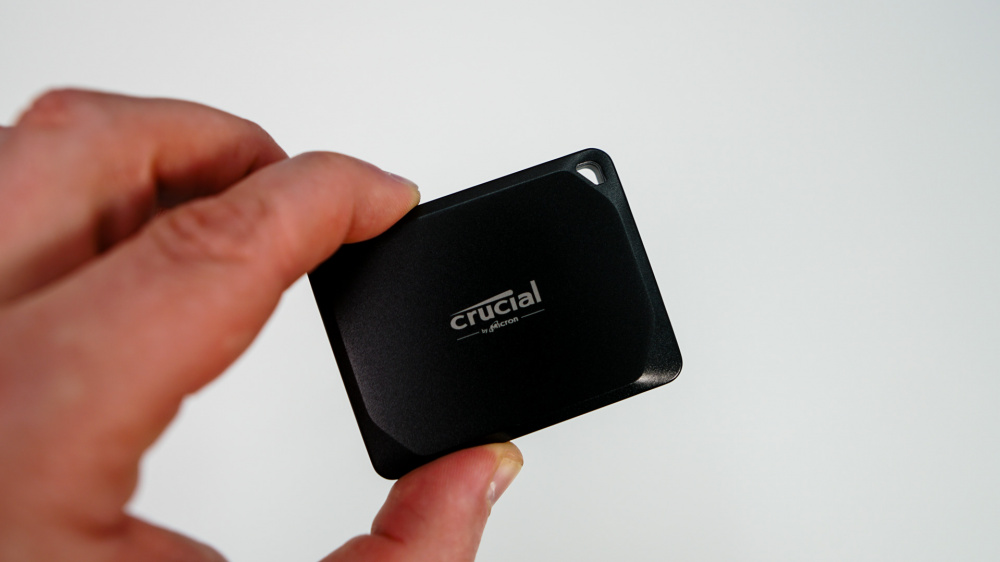 Crucial X10 Pro Portable Solid State Drive