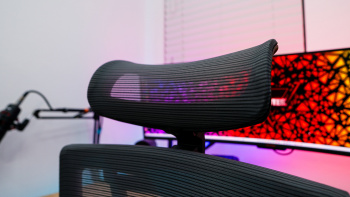 FlexiSpot C7 Ergonomic Office Chair