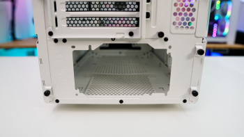 Thermaltake Ceres 300 TG ARGB Case