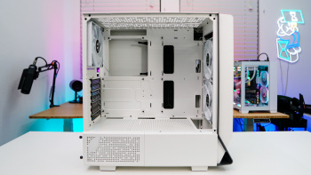 Thermaltake Ceres 300 TG ARGB Case