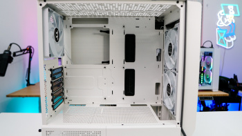 Thermaltake Ceres 300 TG ARGB Case