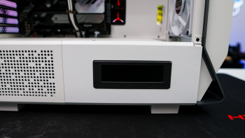 Thermaltake Ceres 300 TG ARGB Case
