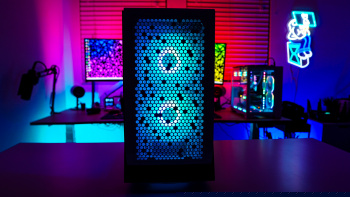 Thermaltake Ceres 300 TG ARGB Case