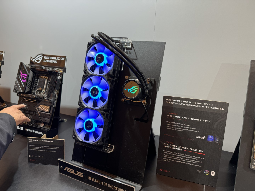 CES 2024 - Hands on with new ASUS OLEDs, ROG NUC & More ...