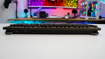 AZIO Retro Classic Prestige Mechanical Keyboard
