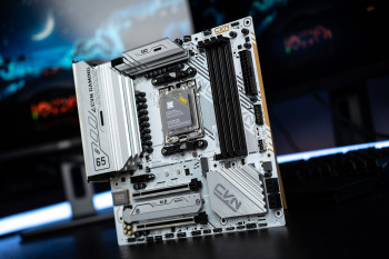 COLORFUL CVN B650M GAMING FROZEN