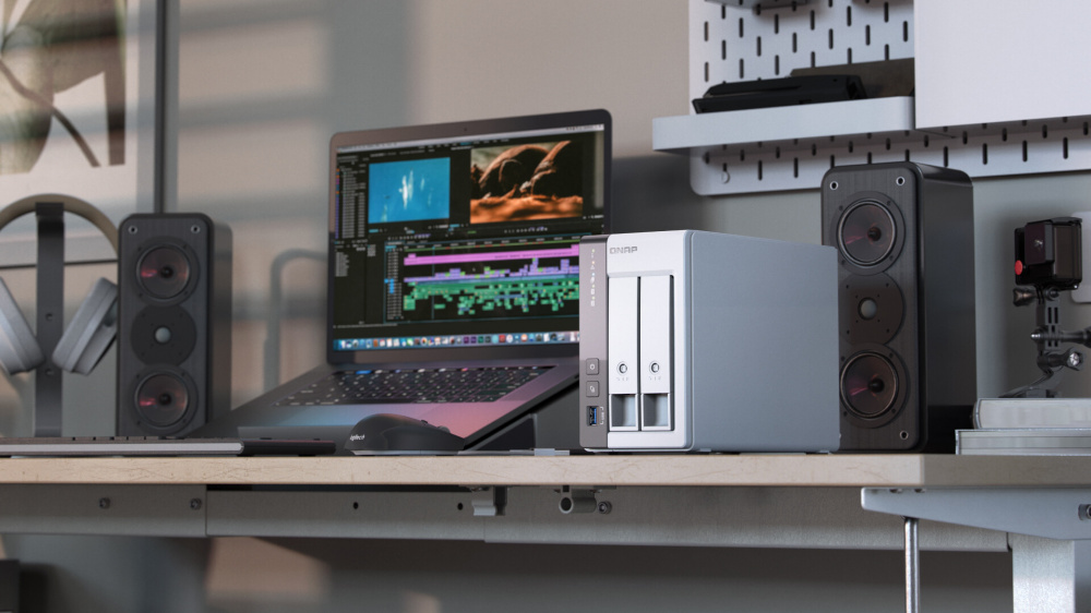 QNAP TS-216G