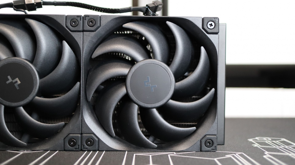 DeepCool Mystique 360