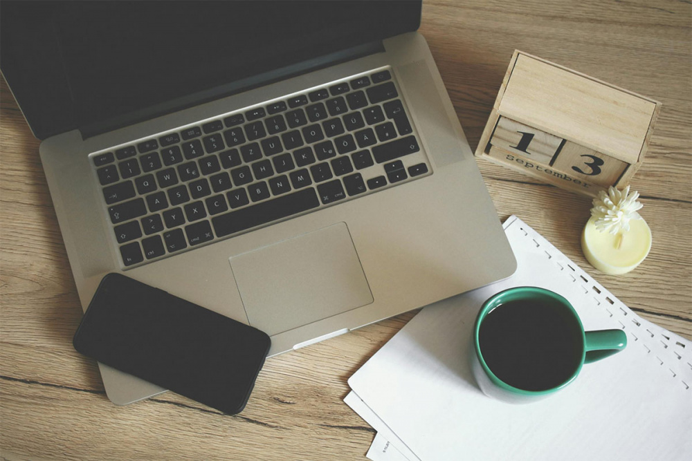 laptop coffee 2024