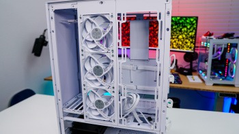Lian Li SUP-01