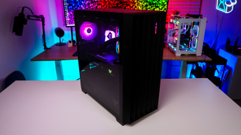 Yeyian Phoenix Gaming PC