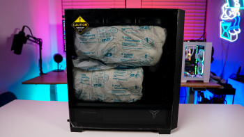 Yeyian Phoenix Gaming PC