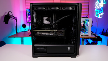 Yeyian Phoenix Gaming PC