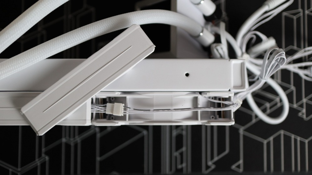 Lian Li HydroShift LCD 360S