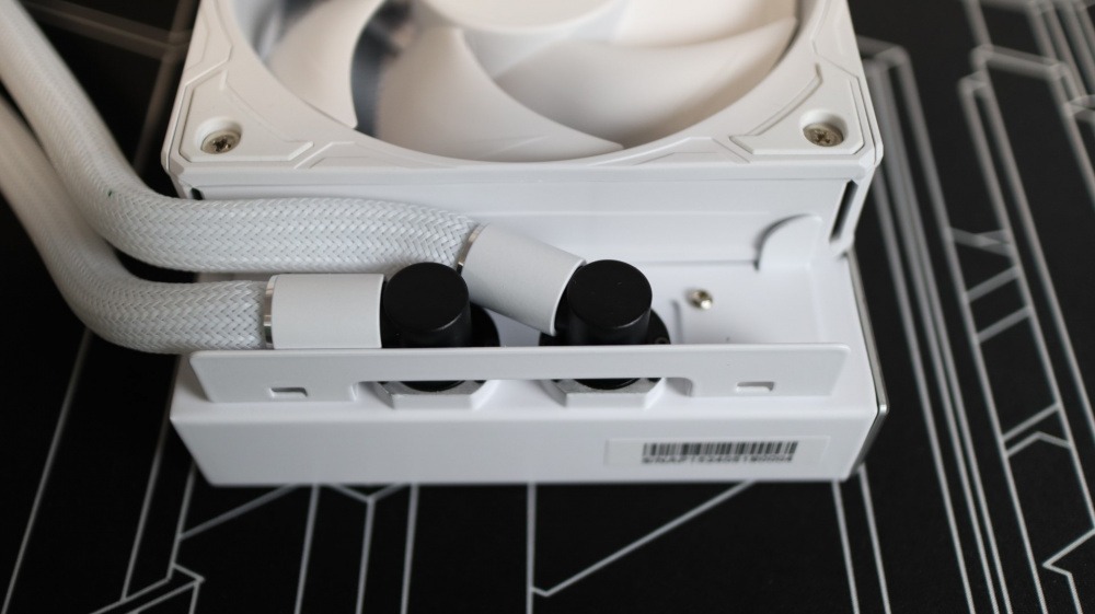 Lian Li HydroShift LCD 360S
