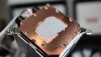 Lian Li HydroShift LCD 360S