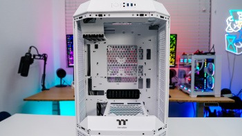 Thermaltake The Tower 300 Case
