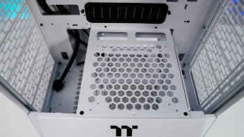 Thermaltake The Tower 300 Case