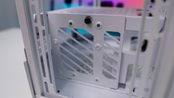 Thermaltake The Tower 300 Case