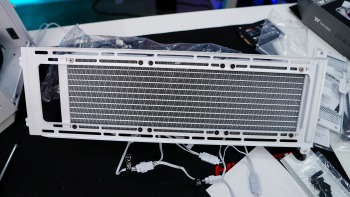 Thermaltake The Tower 300 Case