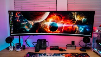Gigabyte AORUS CO49DQ