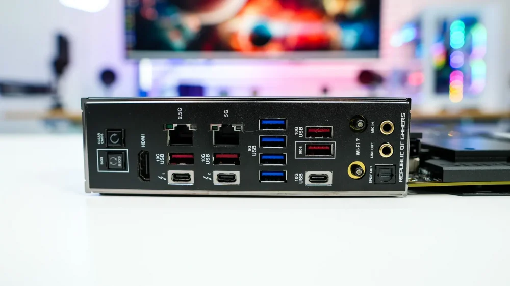 ASUS ROG Maximus Z890 Hero Motherboard