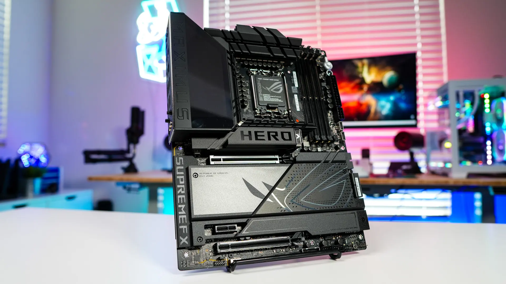 rose_malingオーダーページ ASUS ROG Maximus Z890 Hero Motherboard Review | ThinkComputers.org
