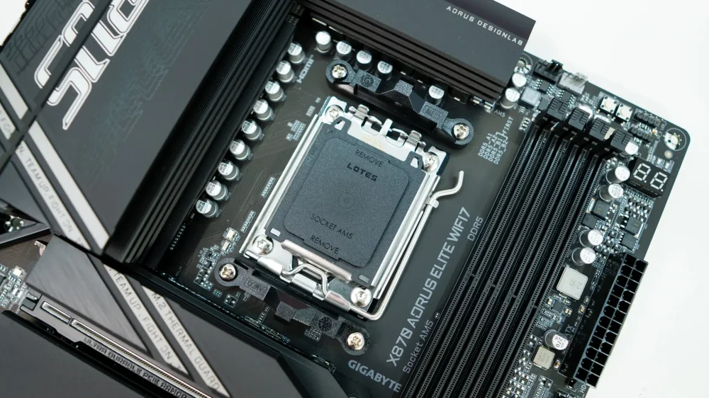 Gigabyte X870 AORUS Elite WiFi7 Motherboard