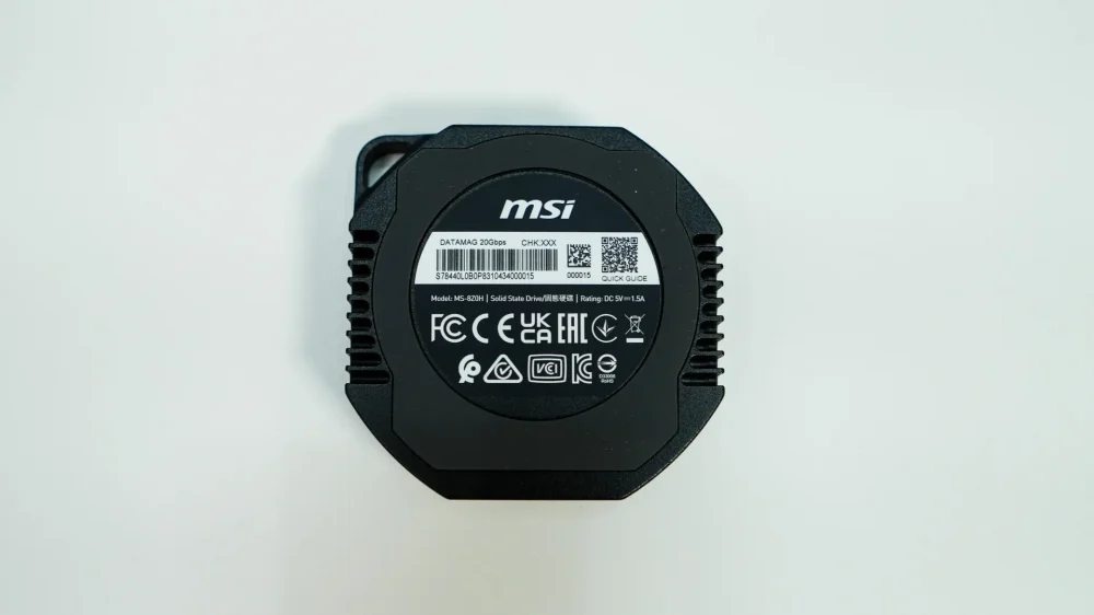 MSI DATAMAG 20Gbps Magnetic Portable Solid State Drive