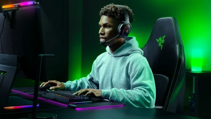 razer barracuda x chroma 1