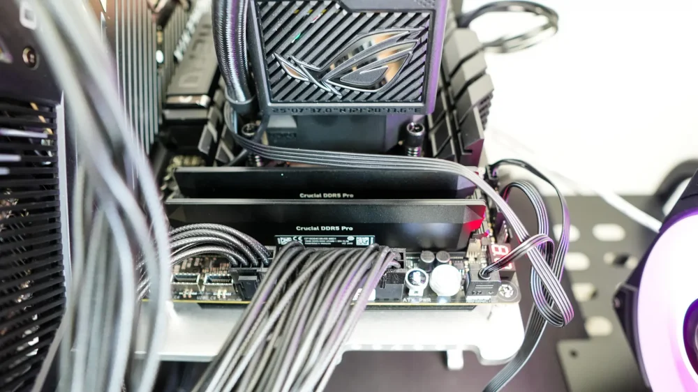 Crucial Pro Overclocking Edition DDR5-6400 32GB Memory Kit