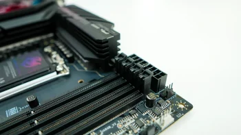 MSI MPG Z890 Carbon WiFi Motherboard