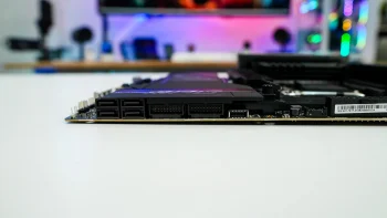 MSI MPG Z890 Carbon WiFi Motherboard