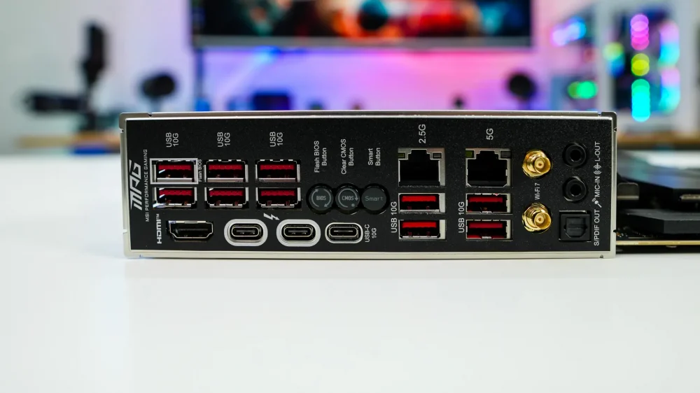 MSI MPG Z890 Carbon WiFi Motherboard