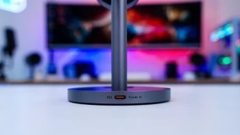 AUKEY MagFusion Qi2 3-in-1 Wireless Charging Station