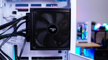 MSI MAG Pano 100L PZ Case